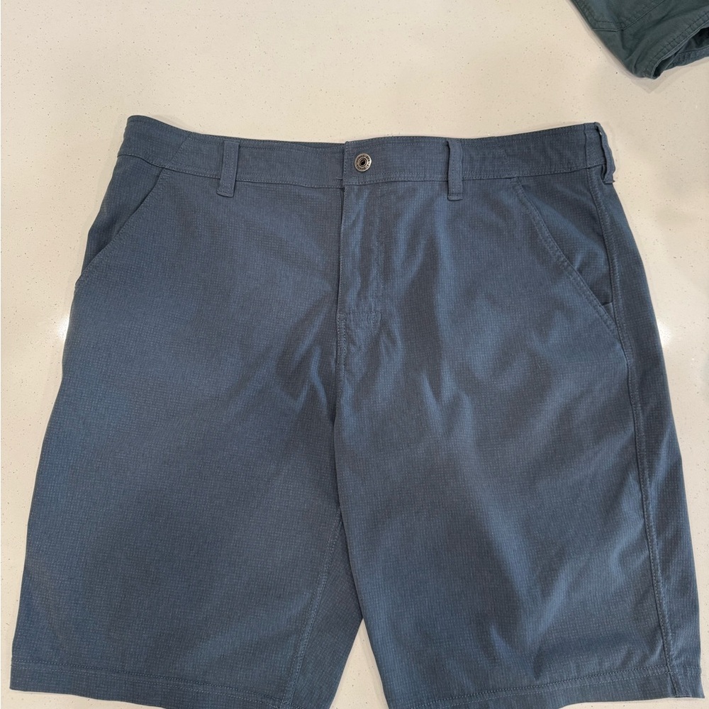 Prana Men's Navy Flat-Front Shorts